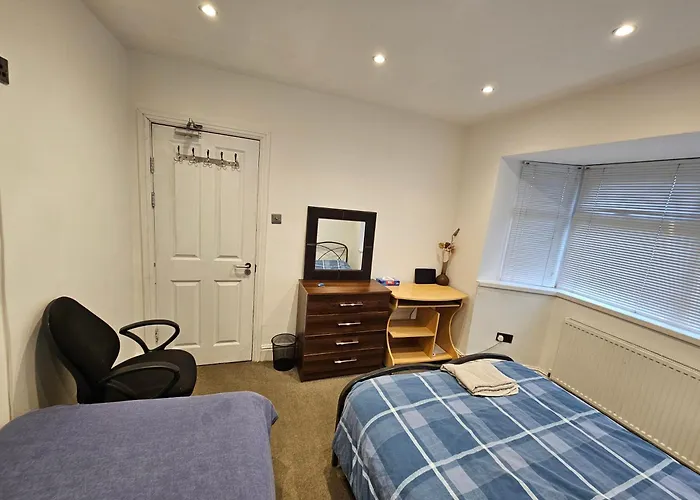 Monyhull Homestay - Near City Centre Kingsheath Nia Nec Bhx